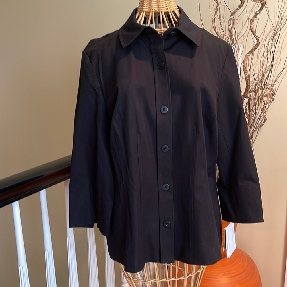 DonCaster 🔥sale🔥shirt or use it over a dress or blouse NWT